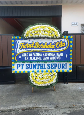 Papan Bunga Duka di Ipu Mea